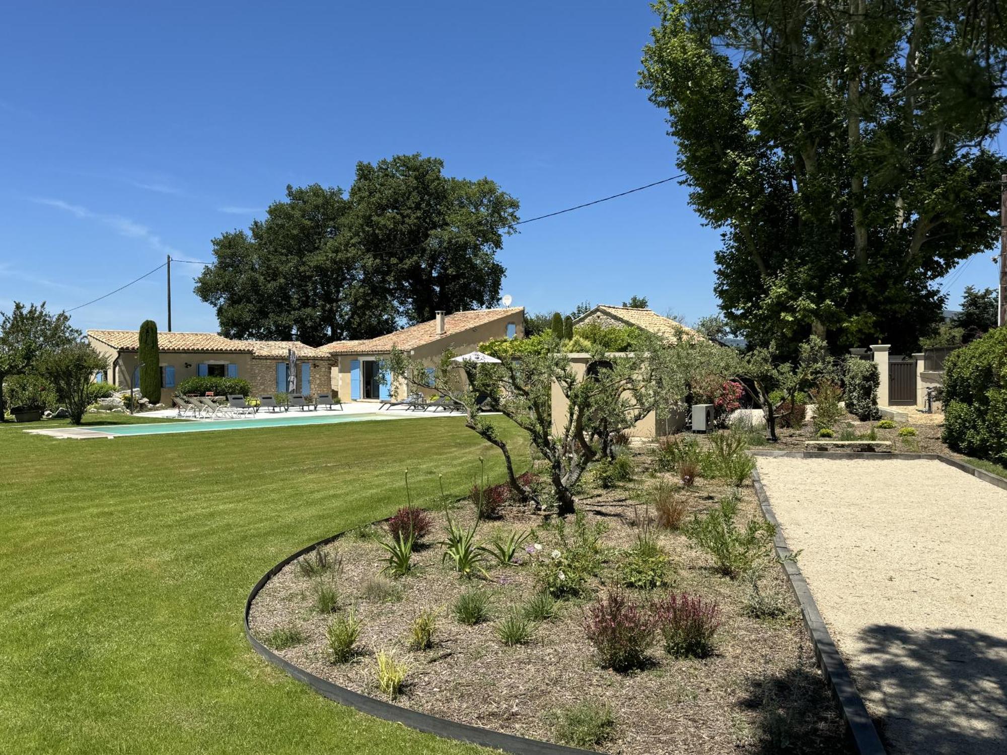 Provencal House With Heated Pool, View Of The Luberon In Robion - Accommodates 12 People. Exteriér fotografie