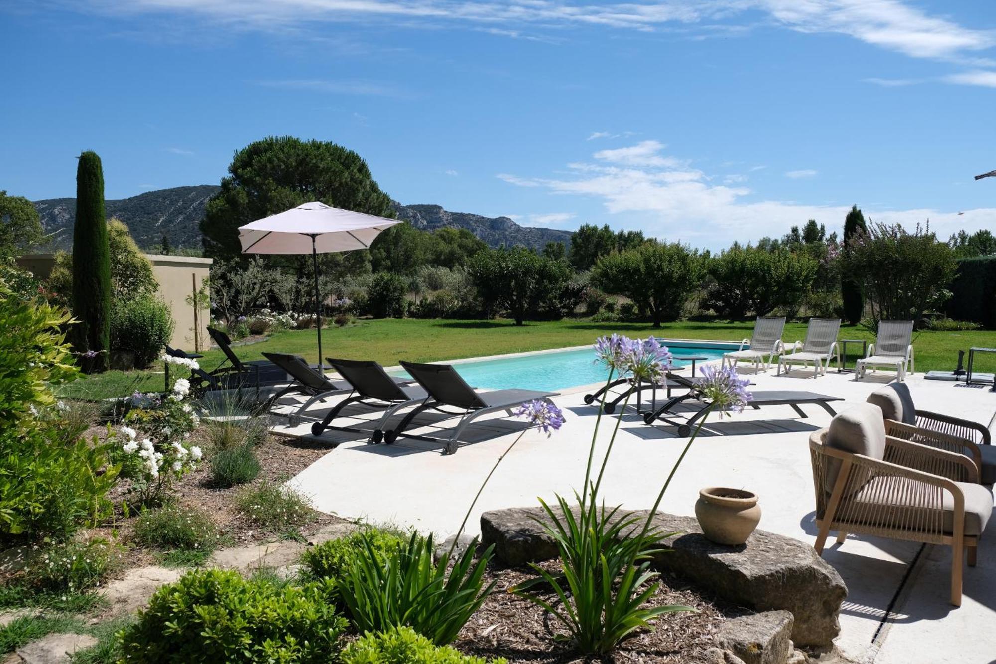 Provencal House With Heated Pool, View Of The Luberon In Robion - Accommodates 12 People. Exteriér fotografie